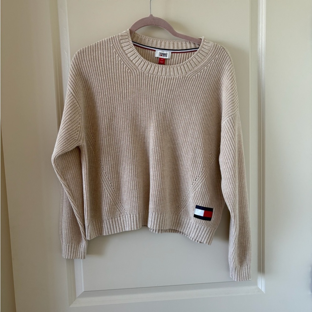 Tommy Hilfiger Women's Cream Crew Neck Sweater